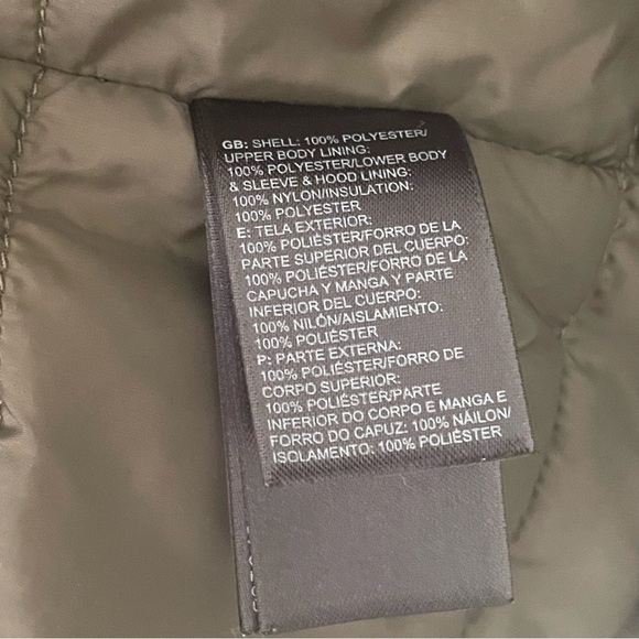 The North Face Women's Olive Jacket - Picture 13 of 14